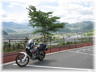 フルーツラインから望む塩山方面
