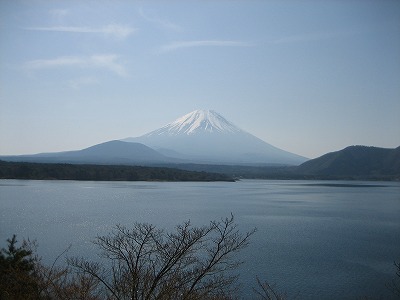 本栖みちからの富士山